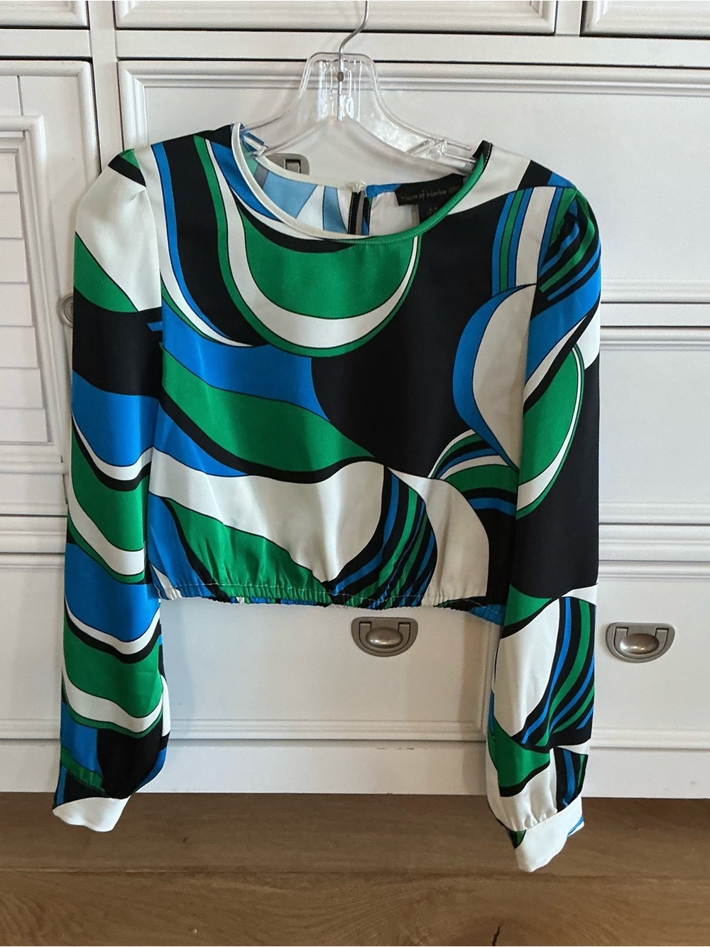 House of Harlow retro print top